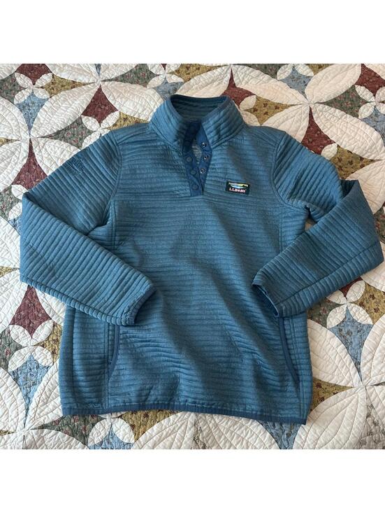 L.L. Bean Sweaters - L.L.Bean Airlight Knit Pullover in Deep Lake Heather blue quilted quarter button